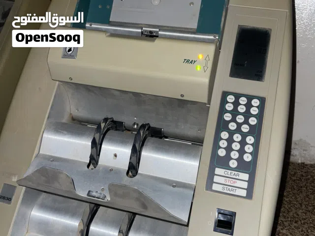 الات عد نقود ماركة ديلارو الإنكليزية