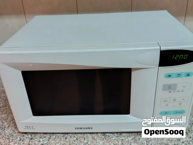 Samsung 20 - 24 Liters Microwave in Amman
