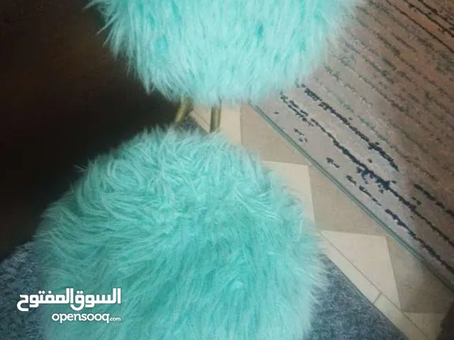 كرسي فرو لون تركواز ارجل حديد متين جدا