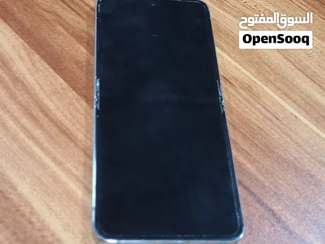 Samsung Galaxy Z Flip5 256 GB in Sana'a