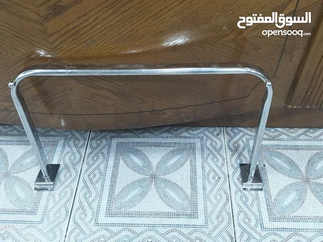 ستاند هوك لتعليق الملابس بحاله ممتازه