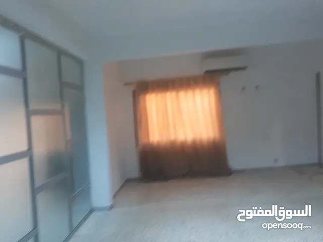 500 m2 4 Bedrooms Villa for Rent in Benghazi Tabalino