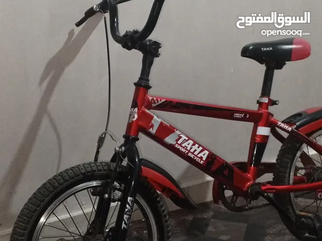 بسكليت مستعمل بحالة جيدة حجمه متوسط