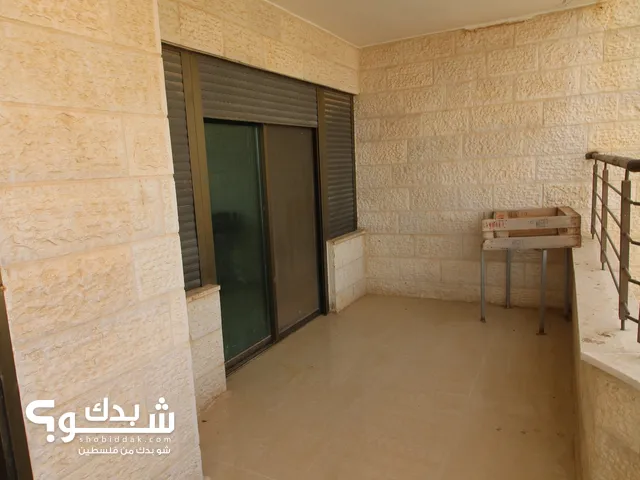 208m2 3 Bedrooms Apartments for Sale in Ramallah and Al-Bireh Al Tira
