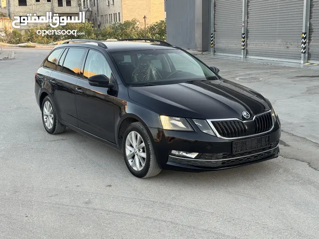 سكودا اوكتافيا 2019/18 اتومات
