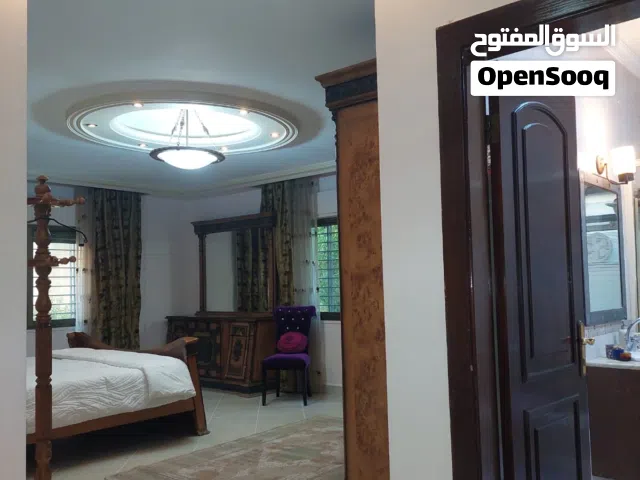 275 m2 3 Bedrooms Apartments for Rent in Amman Um El Summaq