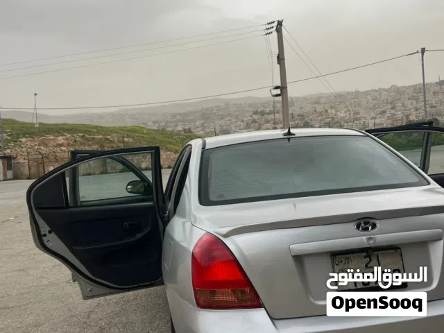 2000, هيونداي, افانتي, Standard