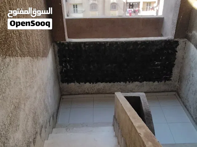 شقة للبيع 150م في حي السلام (شارع جمال عبد الناصر بجوار مترو الهايكستب)