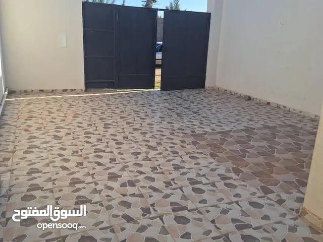 1 m2 3 Bedrooms Townhouse for Rent in Tripoli Ain Zara