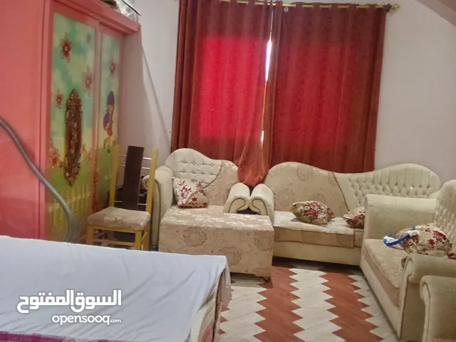 350 m2 5 Bedrooms Apartments for Sale in Giza Haram