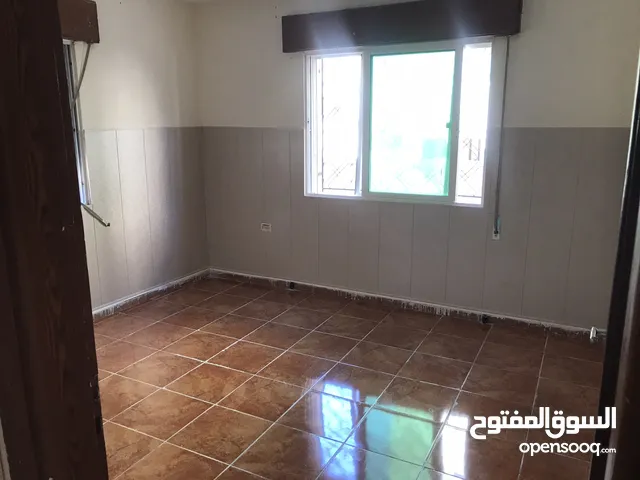 100 m2 4 Bedrooms Apartments for Sale in Irbid Al Rabiah