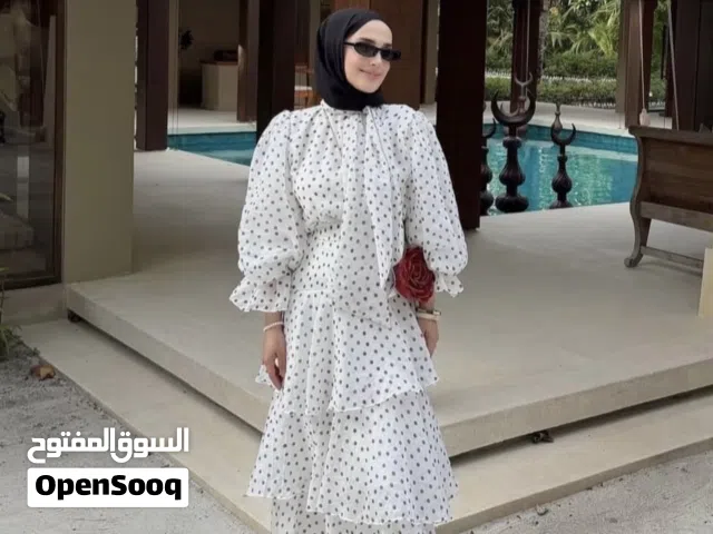 فستان polka dot تركي لون اسود