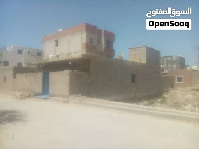 153 m2 3 Bedrooms Townhouse for Sale in Aden Other