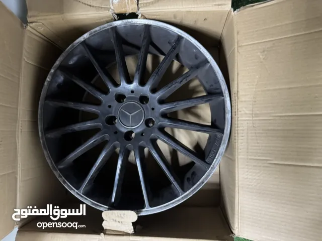 Mercedes original 19 inch rims 4 pieces جنوط مرسيدس أصلية مقاس 19 إنش (4 قطع)