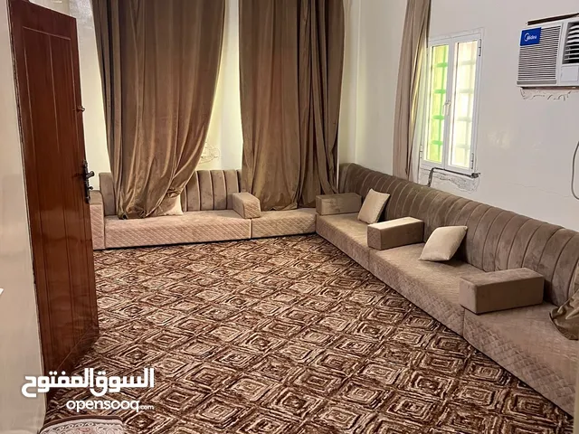 بيت للايجار اليومي الاشخرة على الشاطيء
