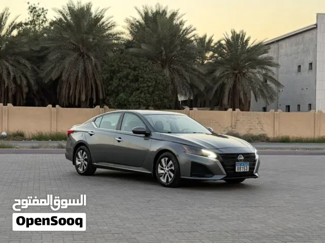 2023 Nissan Altima S