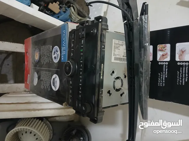 للبيع مساحات تاهو مع القاعده جديده لم تستعمل مع المساحه مع مسجل مع علامات