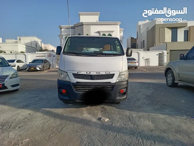 للبيع باص ميستوبيشي 15 راكب موديل 2015