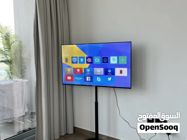 Smart LED Tv with Stand