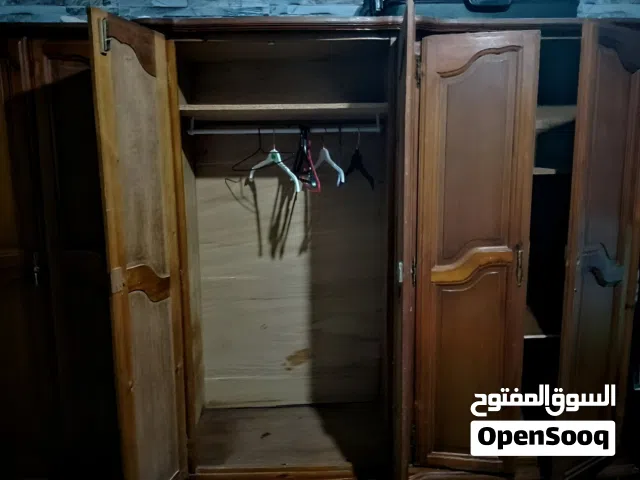 خزانة ملايس