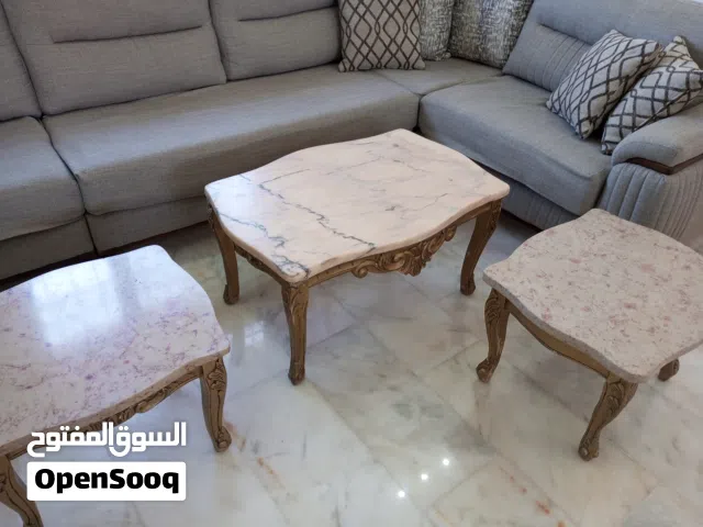 طاولات رخام