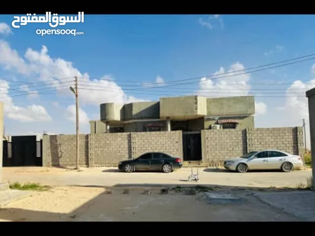 230m2 3 Bedrooms Townhouse for Sale in Benghazi Bu Hadi