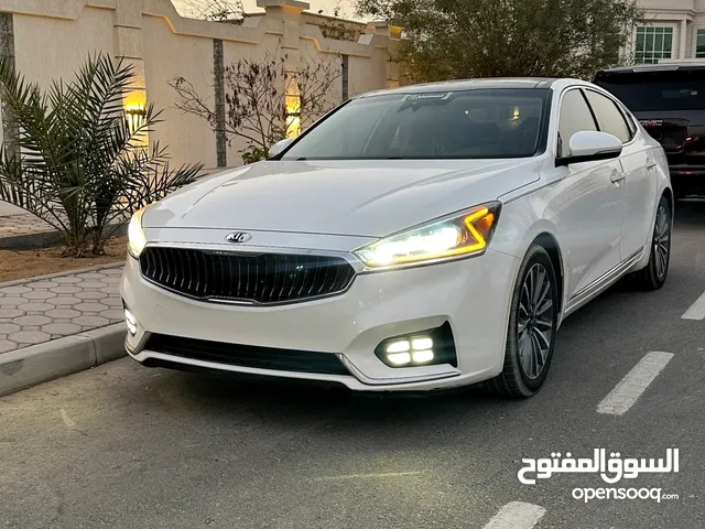 KIA Cadenza (TECHNOLOGY) Top of the range Clean Title No Accidents