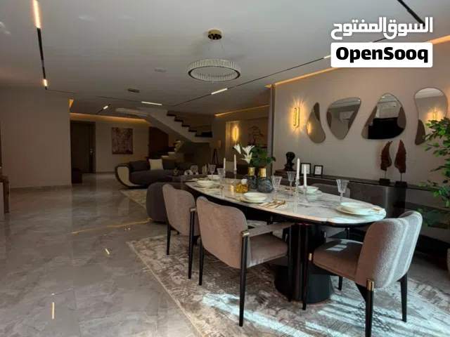 شقه في كمبوند التجمع الخامس استلام فوري بالفرش