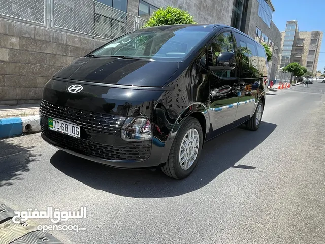 Bus - Van Hyundai in Amman
