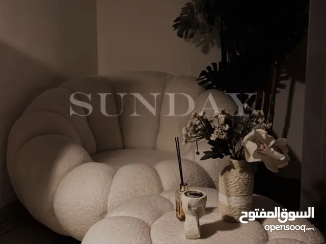 غنفه وطاوله صغيره