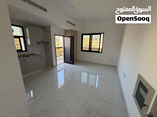 استوديو أول ساكن للإيجار السنوي – منطقة العالية  عجمان