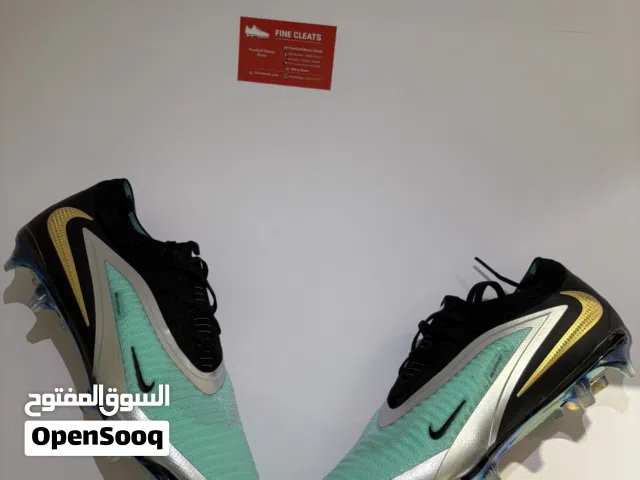 Football shoes high quality good price 130-160 delivery available cash on  insta down delivery