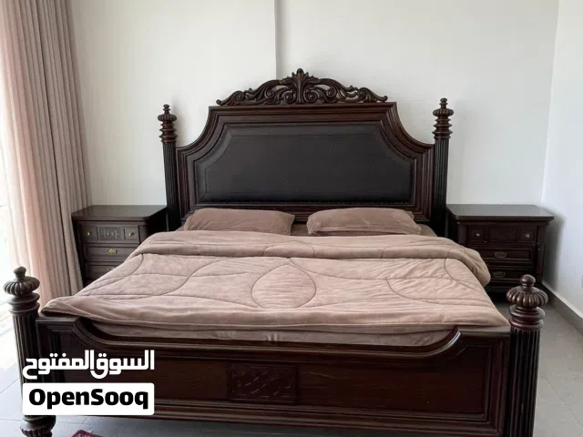 King Bedroom Set with Mattress – Excellent Condition