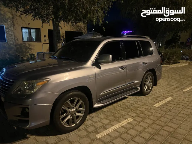 لكزس ال اكس 570