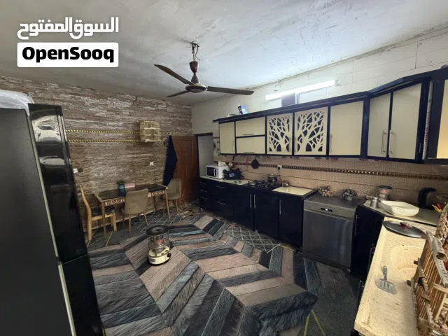 بيت حديث بناء