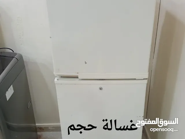 ثلاجة مستعملة شبة الجديدة وغسالة سامسونج 17 ك