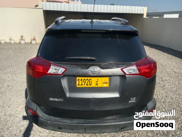 رافور وارد دبل 4 سلندر ،مديل 2014 رقم 2 ،قمت بالتصدير عام 2019 الموتر نضيف جدا ،إستخدام نسائي