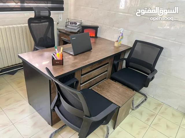 مكتب 160*70 مع جانبية وطاولة وسط خشب لامينت مستورد مكفول