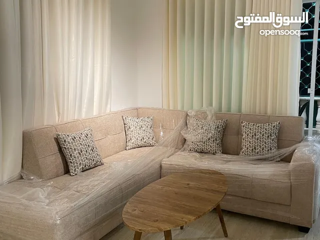استوديو مميز جدا قريب من جامعة العلوم التطبيقية