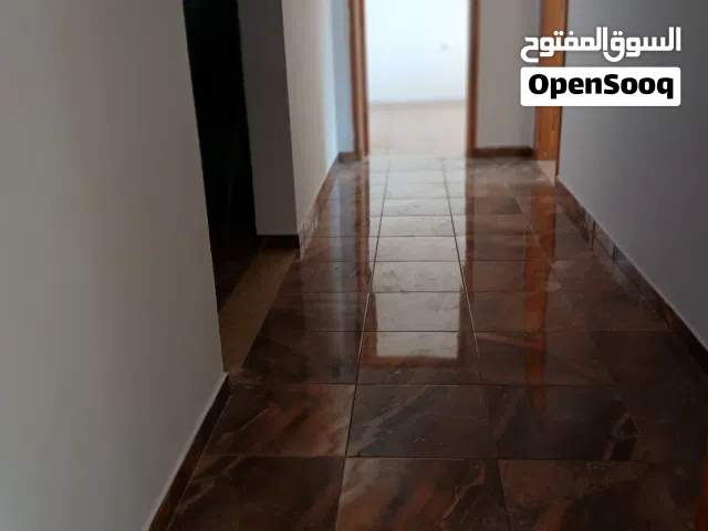 شقة للعائلات الصغيرة للإيجار