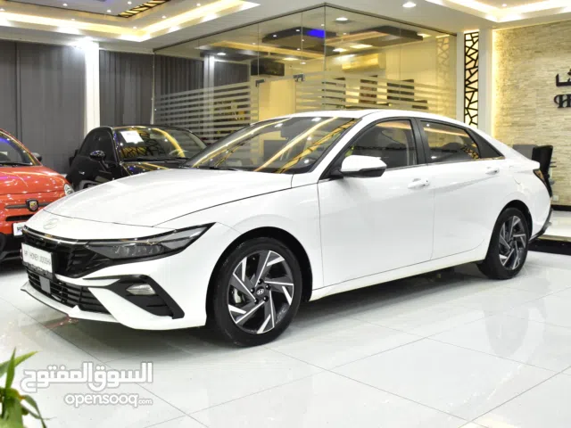 Hyundai Elantra ( 2024 Model ) in White Color Chinese Specs