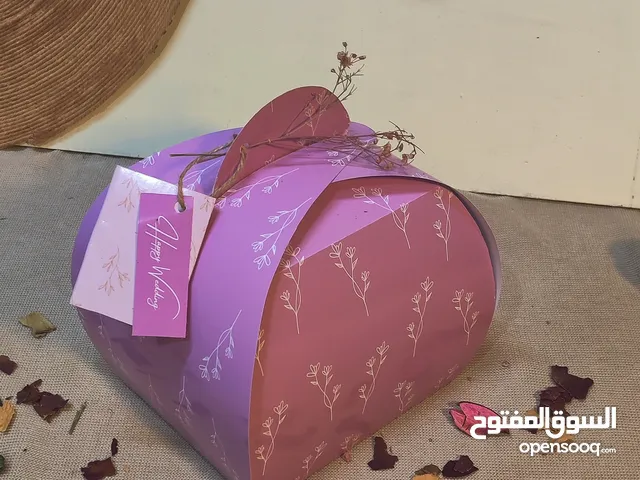 بوكسات هدايا بألوان راقية مختلفة