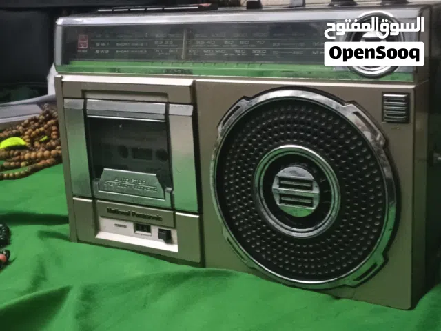 مسجل كاسيت "ناشونال باناسونيك" قديم ونادر جداً