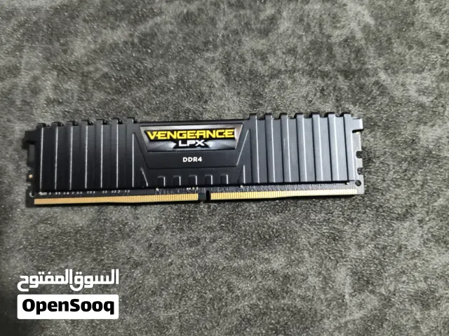 رام 16gb ddr4  + ssd 240gb هيلث 93%