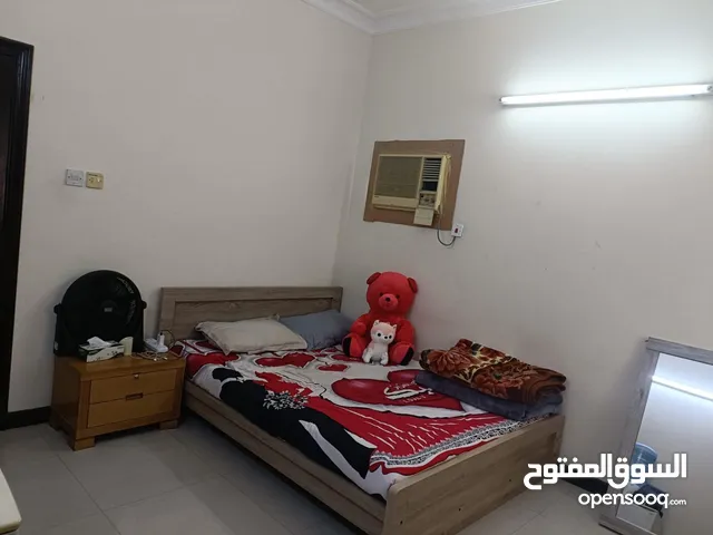 One bedroom with seperate washroom for rent for bachelor or couple, including ewa