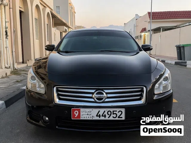 2015 Nissan Maxima Standard