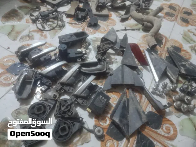 قطع غيار سيارات مستعملة (تفسيخ) أصلية ياباني وكوري متوفر وجبة قطع غيار سيارات مستعملة