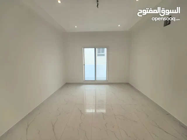 للبيع شقة في منطقة الحد الجديدة قريبة من جميع الخدمات موقع ممتاز