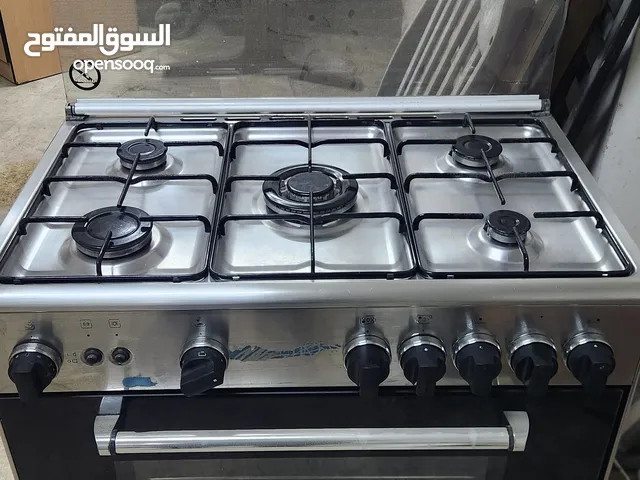 غاز وفرن ايطالي مستعمل بحالة ممتازة