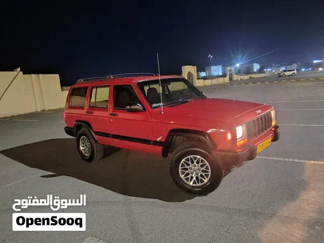 2000 جيب شيروكى Sport